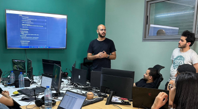 Farouk Presenting